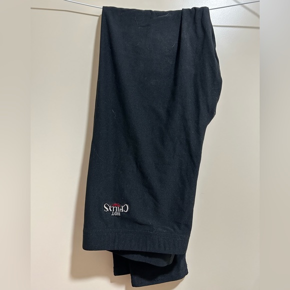 Hot Chilly’s Soft and Comfortable Black Leggings in Size Large - Picture 2 of 5